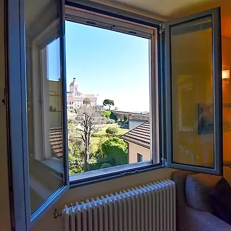 호텔 Con Terrazzo, Posto Auto E Vista Mare