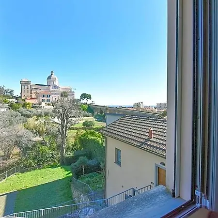Con Terrazzo, Posto Auto E Vista Mare 3*